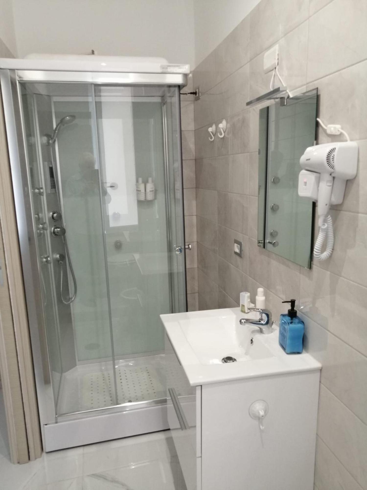 M2 Apartment Napels Buitenkant foto