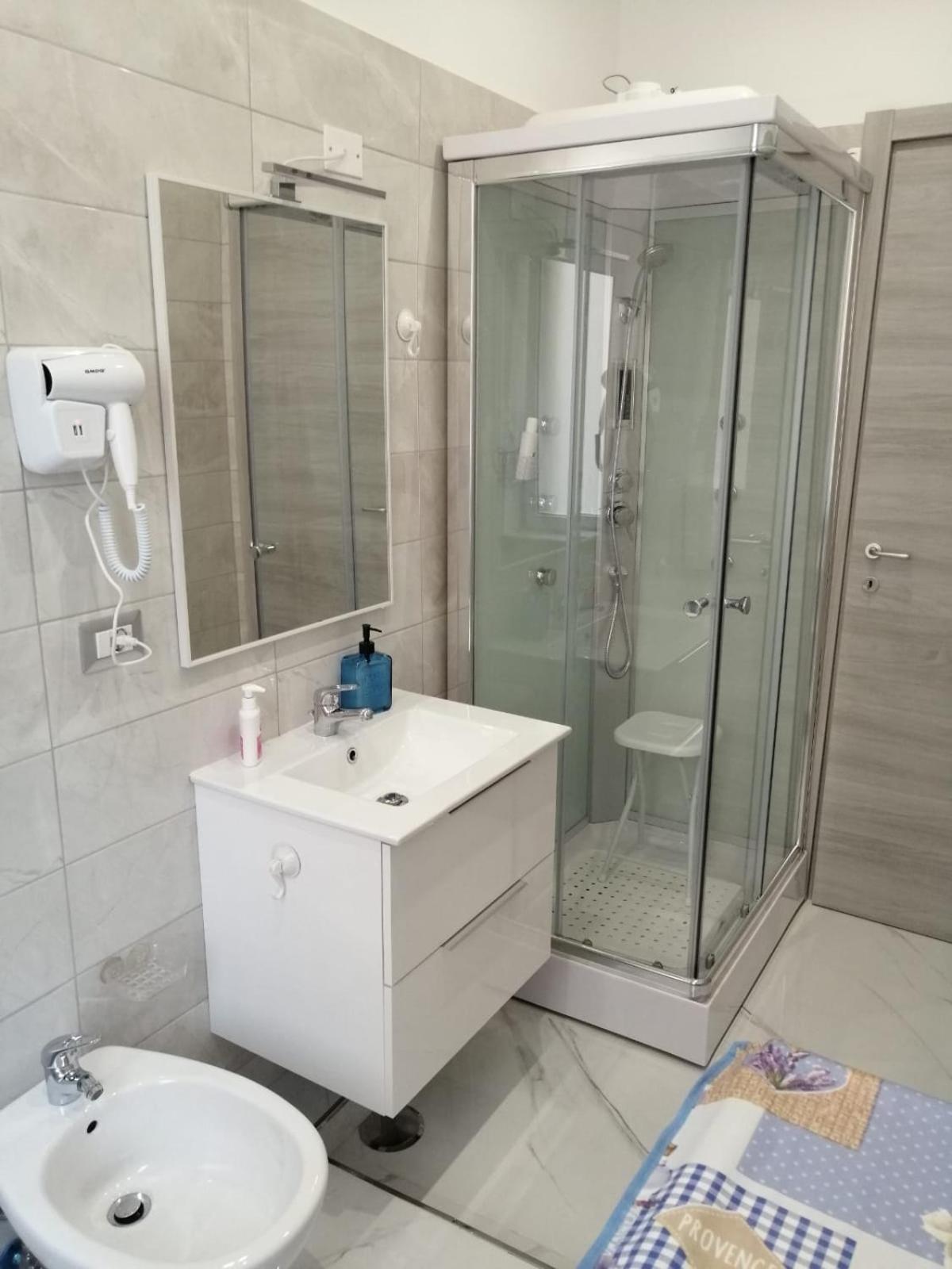 M2 Apartment Napels Buitenkant foto